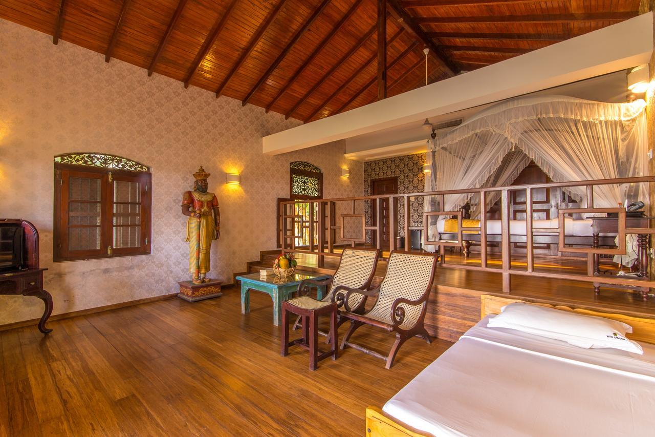 Beach Front Ahangama Exterior foto